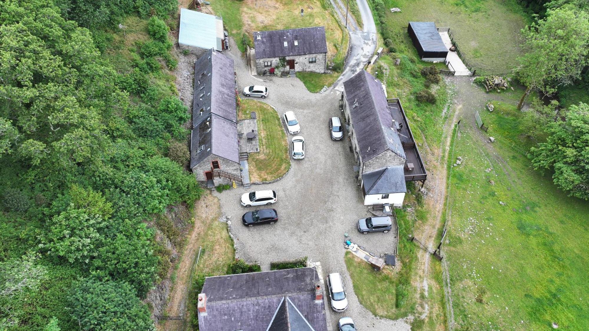 Troedyrhiw Holiday Cottages Cardigan Exterior photo