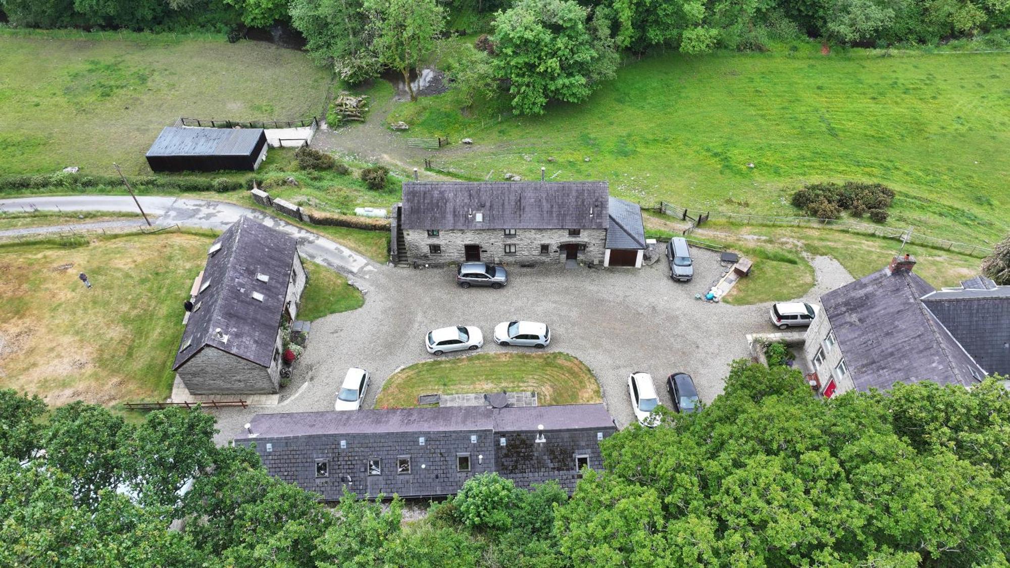 Troedyrhiw Holiday Cottages Cardigan Exterior photo